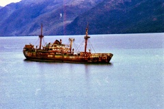 26-Navio-Encalhado