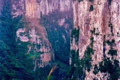09-Canion