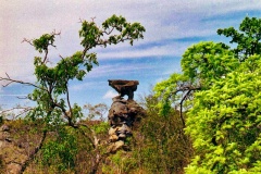 26-Pedra-da-Máquina-de-Costura