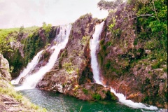 06-Cachoeira-do-meio
